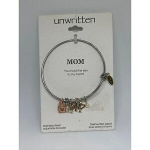 Unwritten bracelet Live Laugh Love